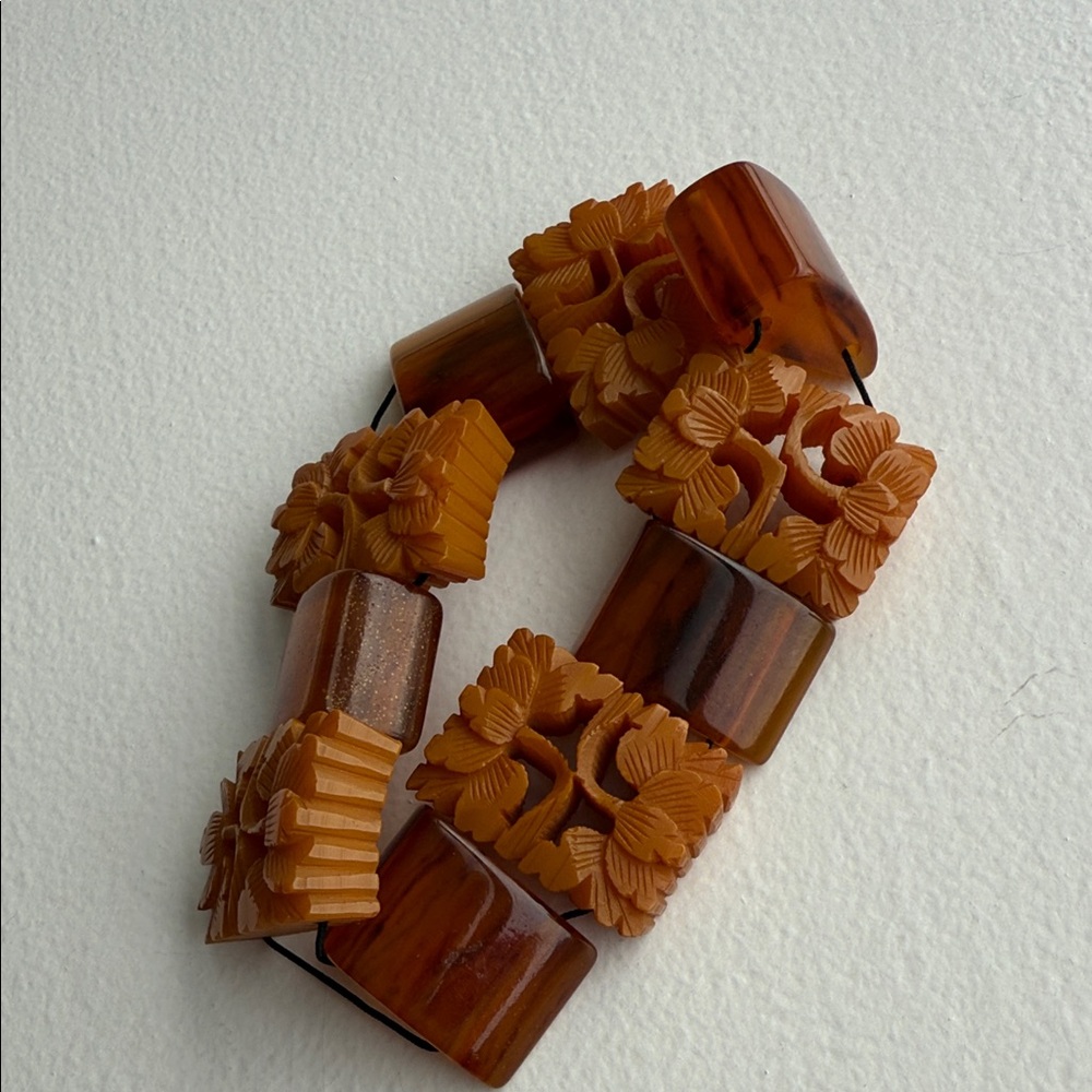 Brown Carved Bead Bracelet